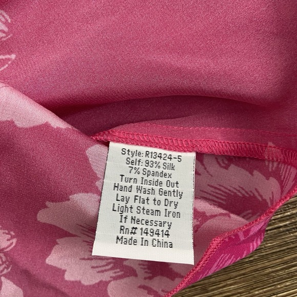Johnny Was Etta Silk Blend‎ Cami Tank Top Pink Hawaiian Floral XSMALL XS NWT - Picture 6 of 7
